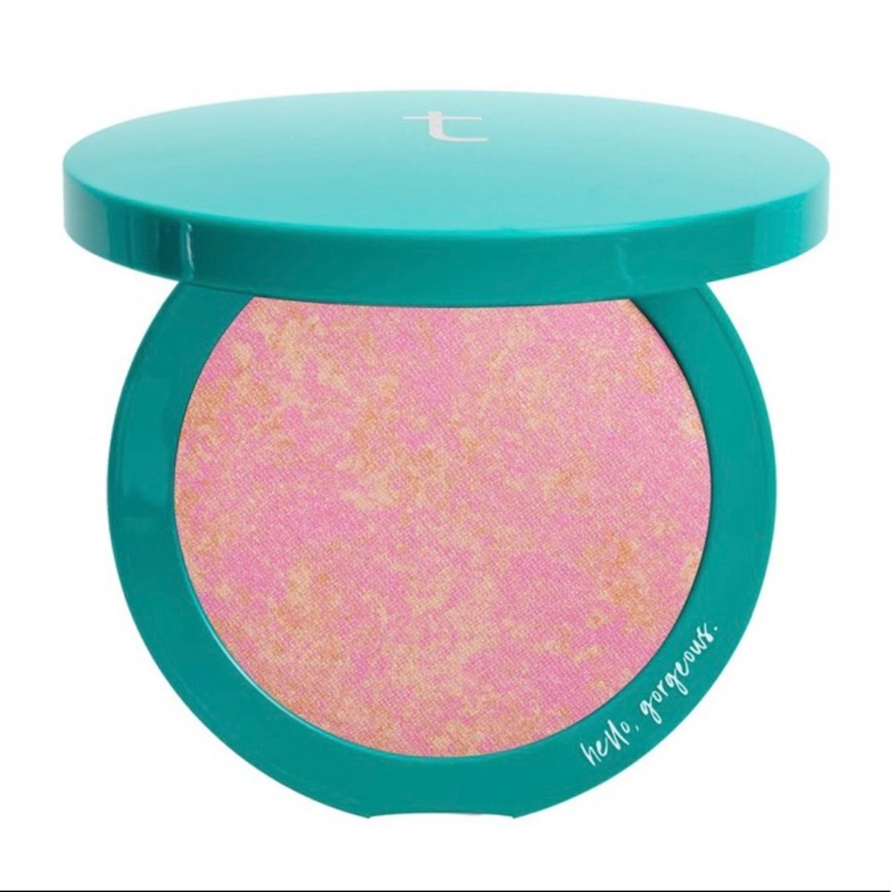 Thrive Cosmetics Strobing Blush